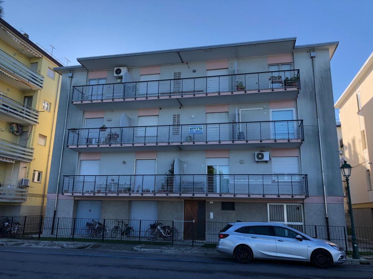 Castellan I Apartment กราโด ภายนอก รูปภาพ